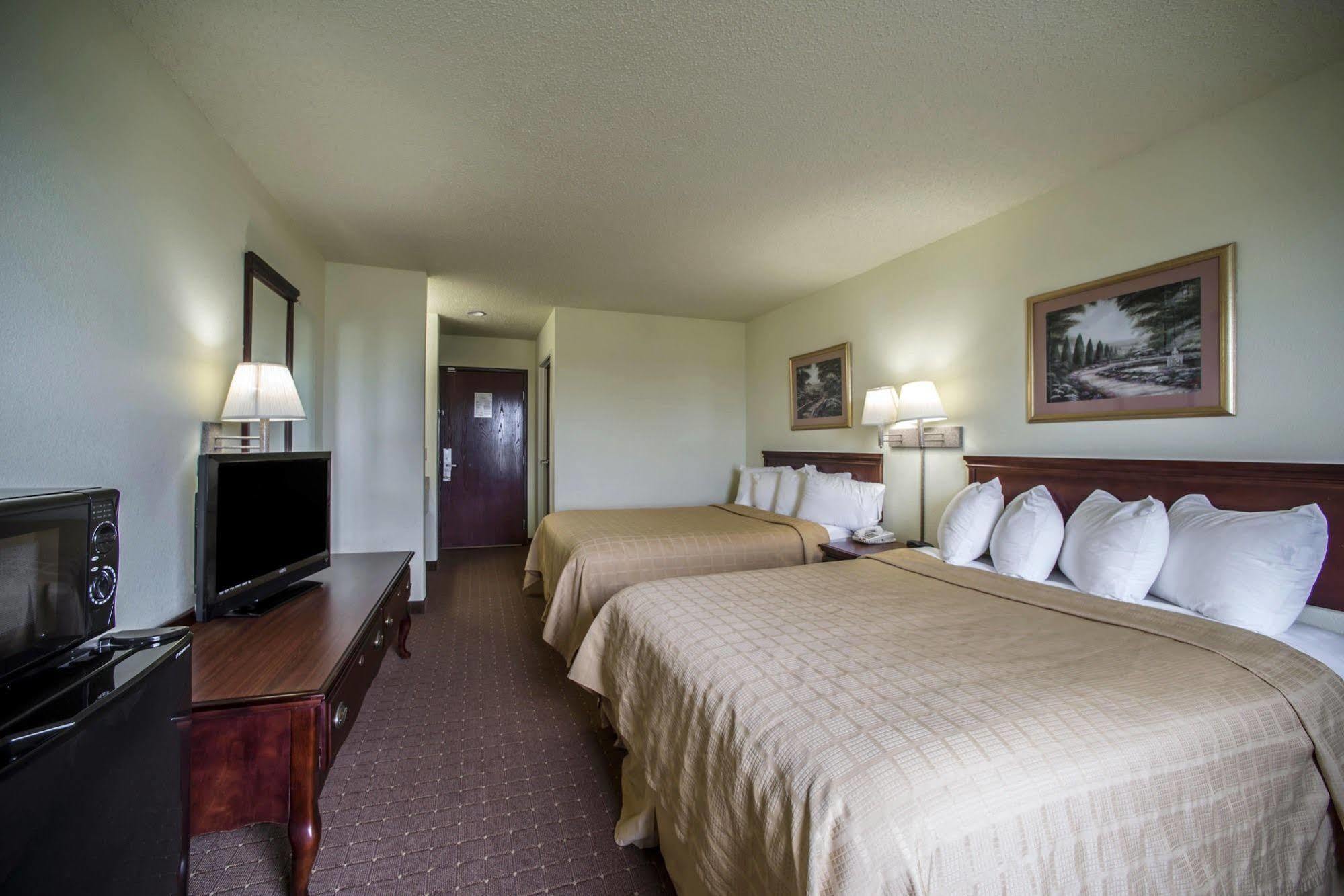 Quality Inn Harrisburg Exteriér fotografie